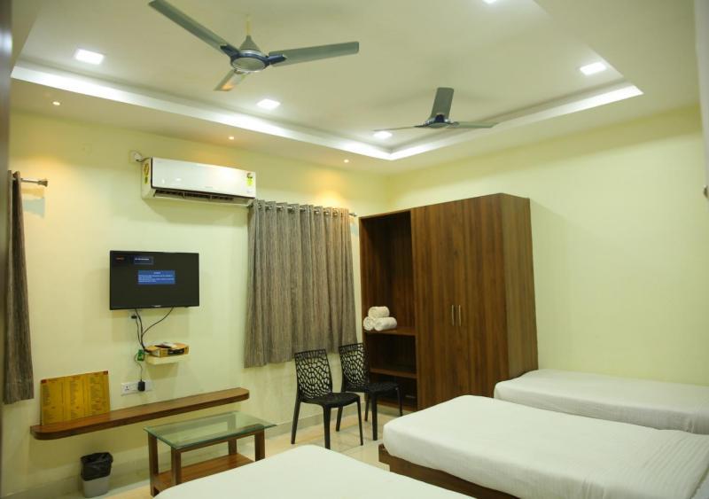 Hotel Maruthi Inn Nirmal  Exterior foto