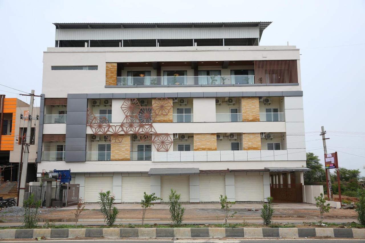 Hotel Maruthi Inn Nirmal  Exterior foto