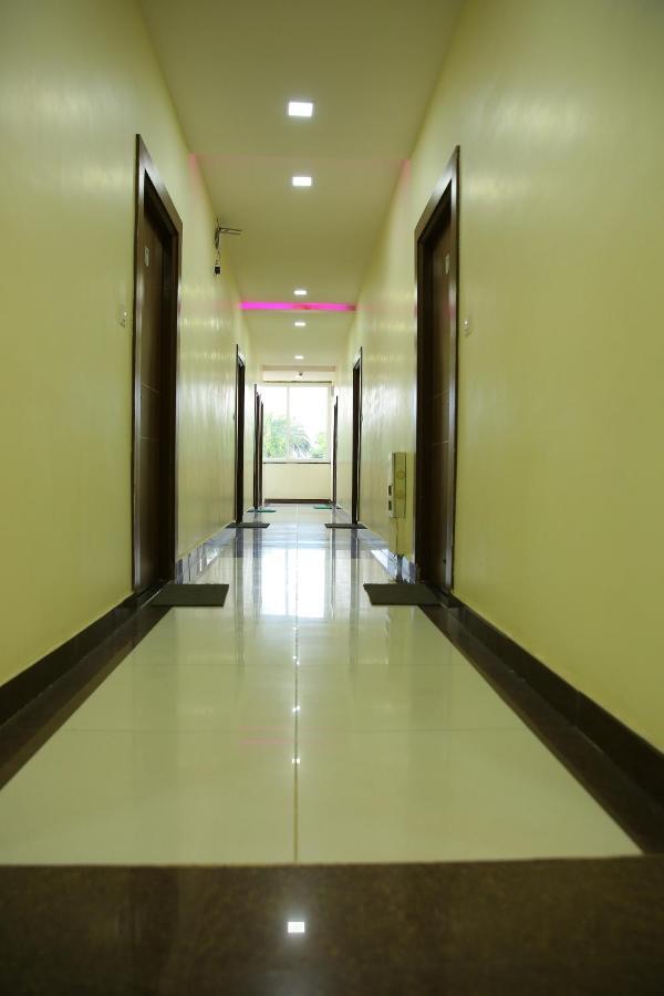 Hotel Maruthi Inn Nirmal  Exterior foto